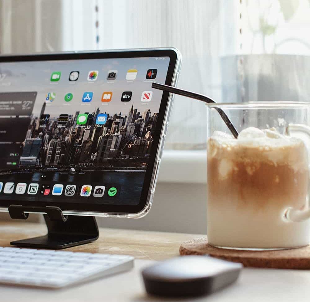 10 super awesome illustrations to be inspired by Mirasbek Nurseit J0jP9kAOayw Unsplash 1000x975