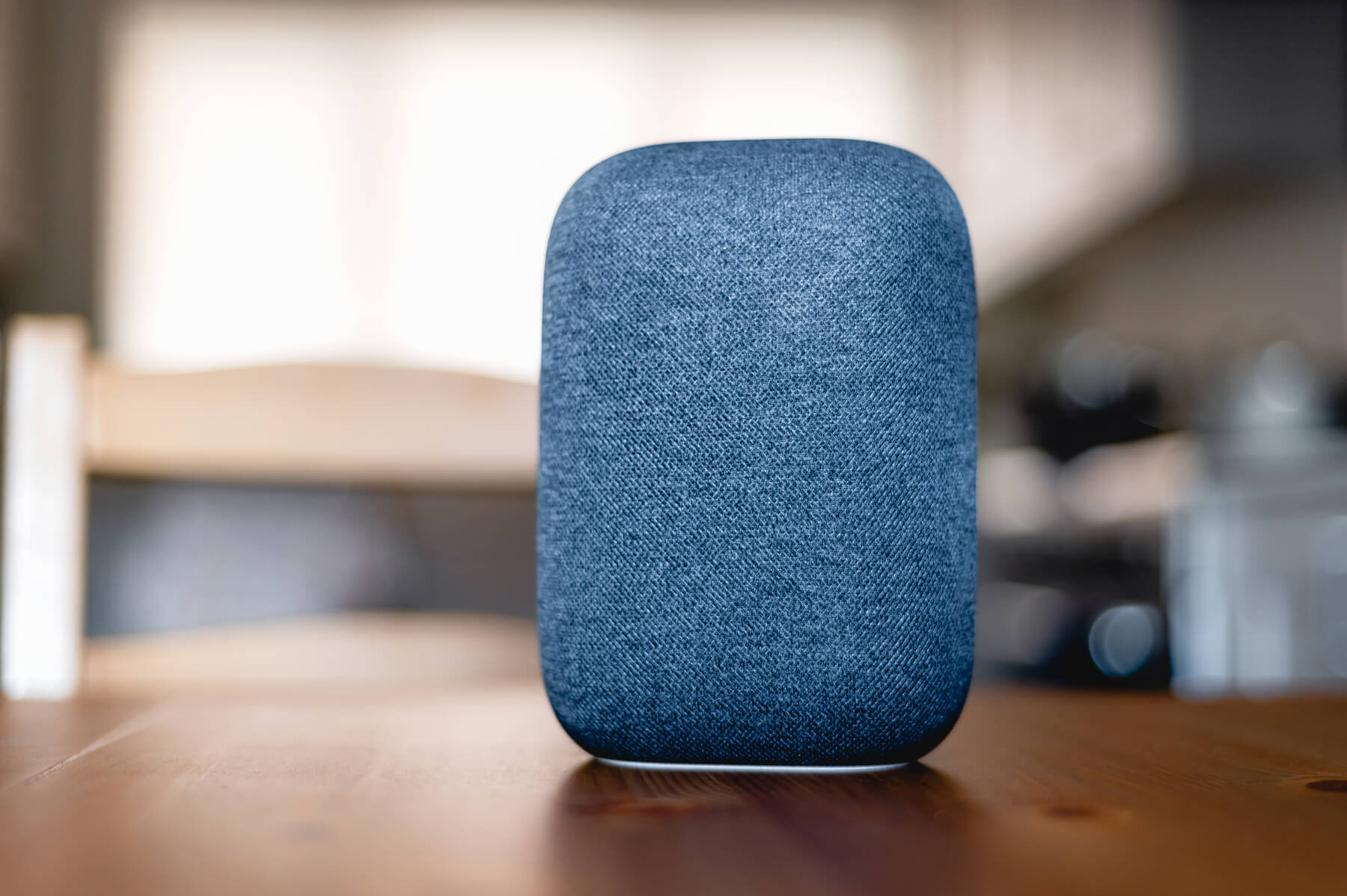 voice controlled smart speaker 2023 11 27 05 25 58 utc.jpg